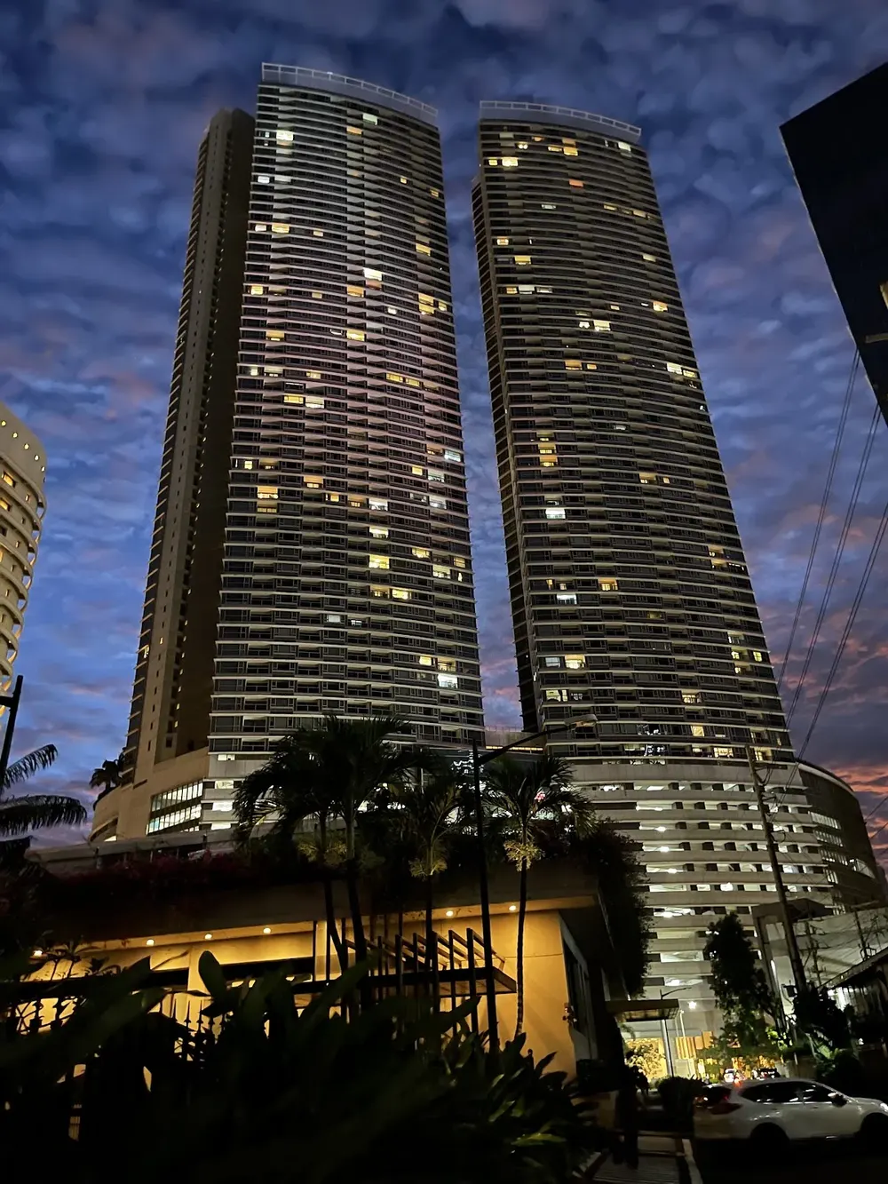 One Shangri-La Place